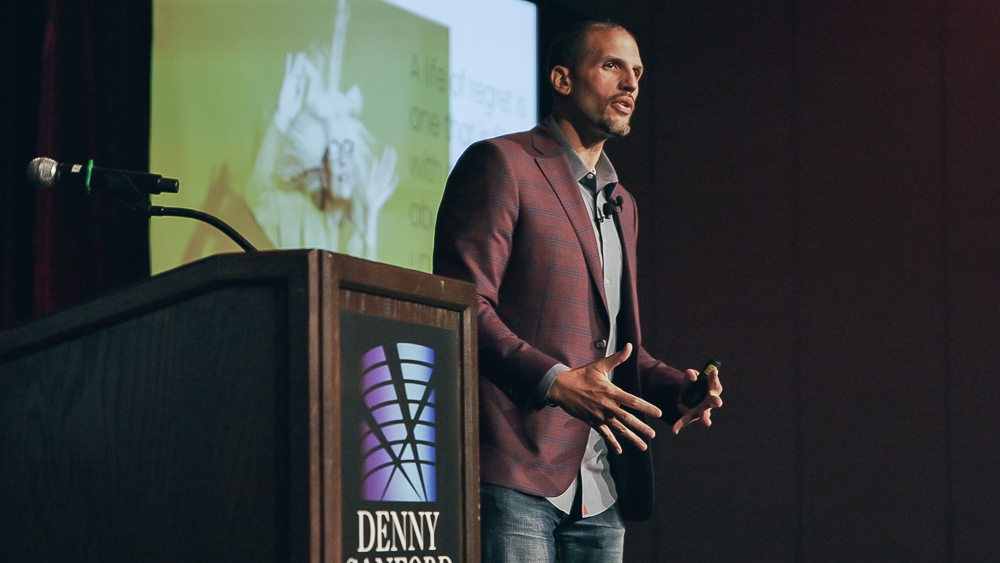 Tamien Dysart speaking at leadership event